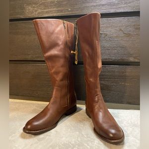 Born North Women's Brown Leather Boots Size 9.5M Wide Calf